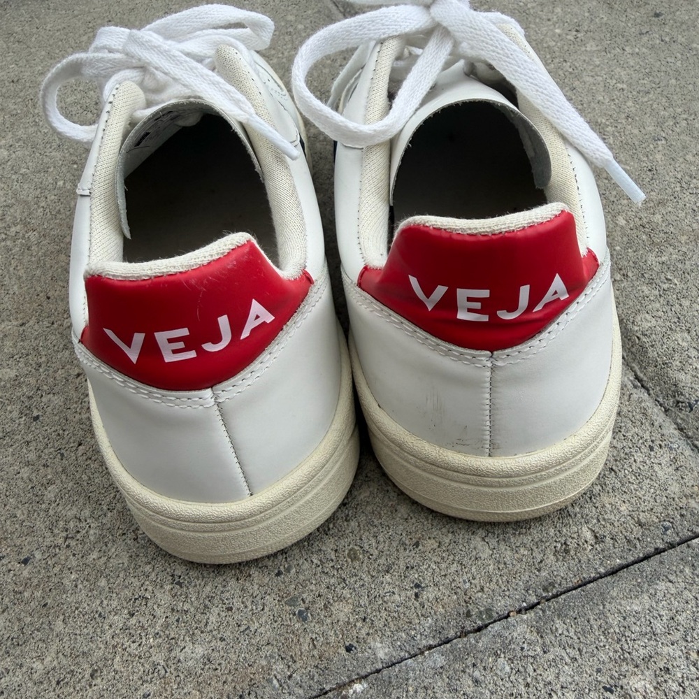 Veja White Leather Sneakers with Navy V and Red Heel Tab - Picture 4 of 10